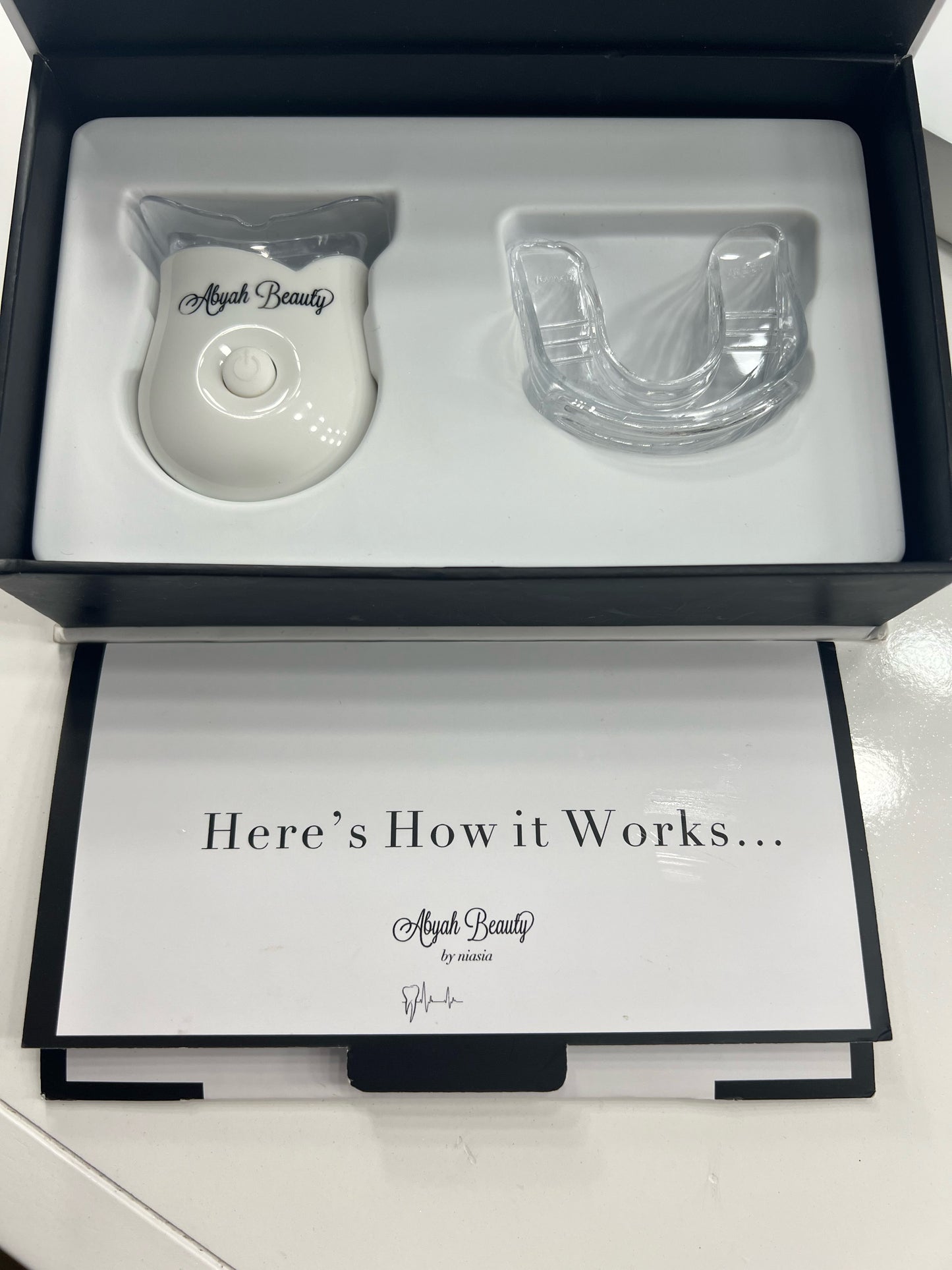 Abyah Beauty Teeth Whitening Kit (PRE-ORDER)